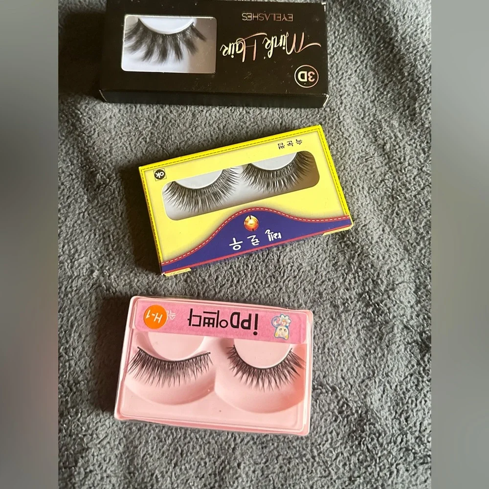 Assorted eyelash bundle - Picture 2 of 2